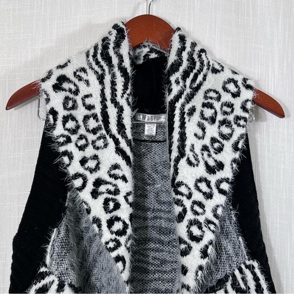 Spense Fuzzy Animal Print Soft Swag Sweater Vest Cardigan Size LP - Picture 2 of 12